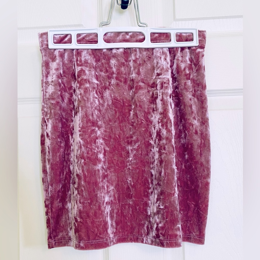 Velveteen mini skirt